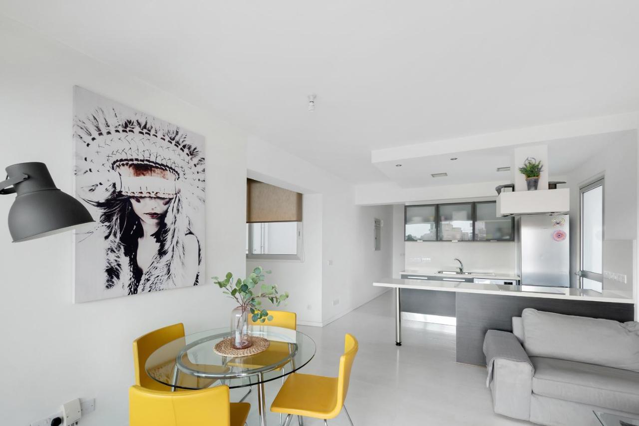 Glabur Stays - The Fabulous 2 Bdr - Nicosia City, Free Parking & Wifi, Welcomes You!!! Eksteriør billede
