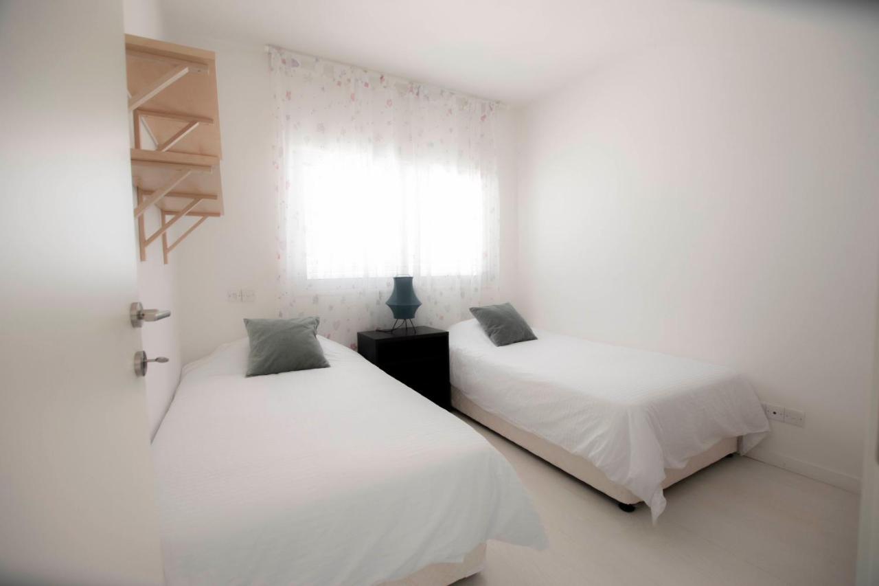 Glabur Stays - The Fabulous 2 Bdr - Nicosia City, Free Parking & Wifi, Welcomes You!!! Eksteriør billede